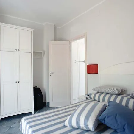 Apartment Petrosa By Interhome